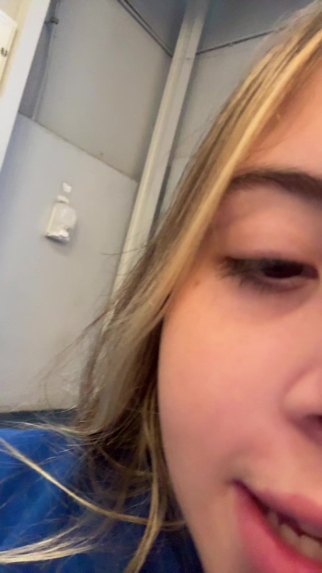 @julia