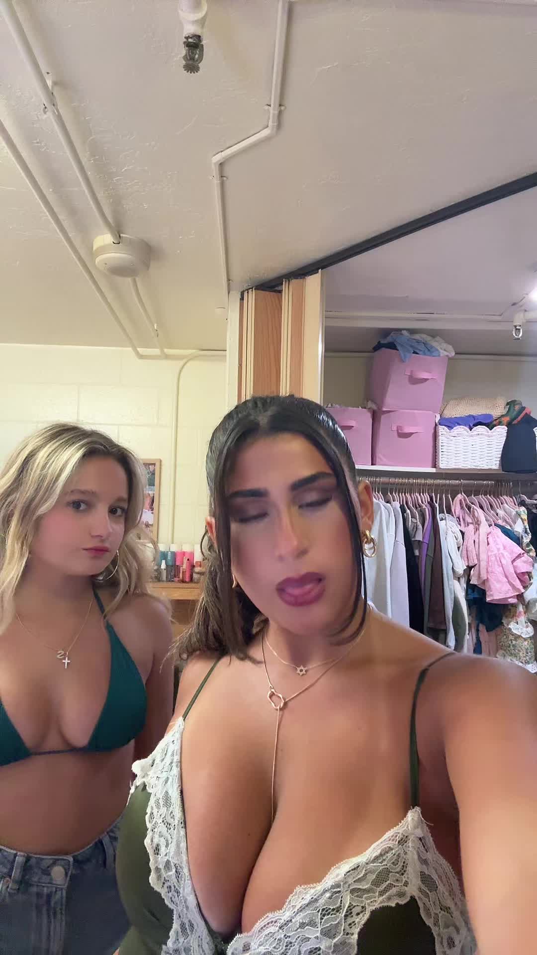 @Chuckiechuckk