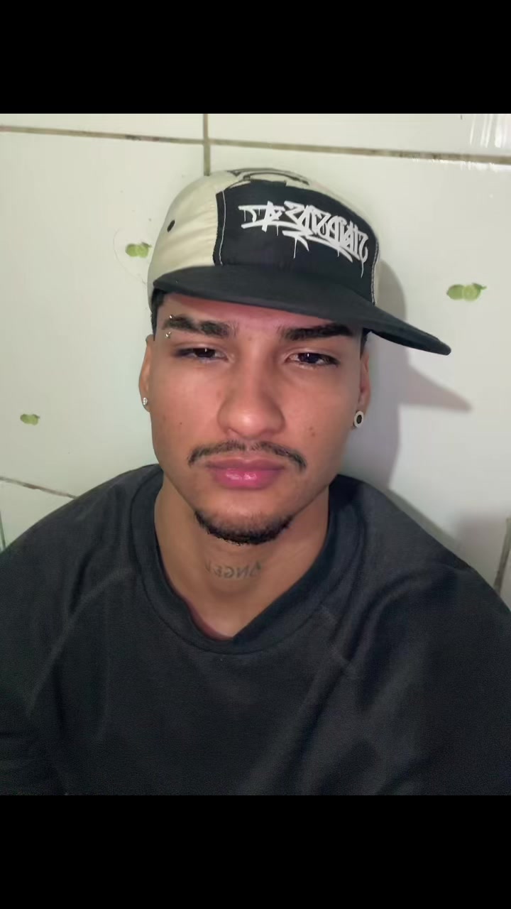 @LEVI BARRETO
