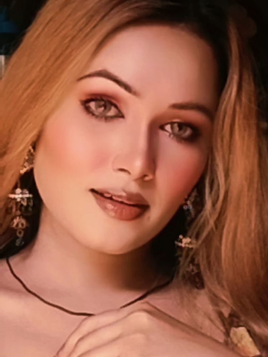 @👑𝓜𝒰𝒮𝒦𝒜𝒩  𝒬𝒰𝓔𝓔𝒩 👑