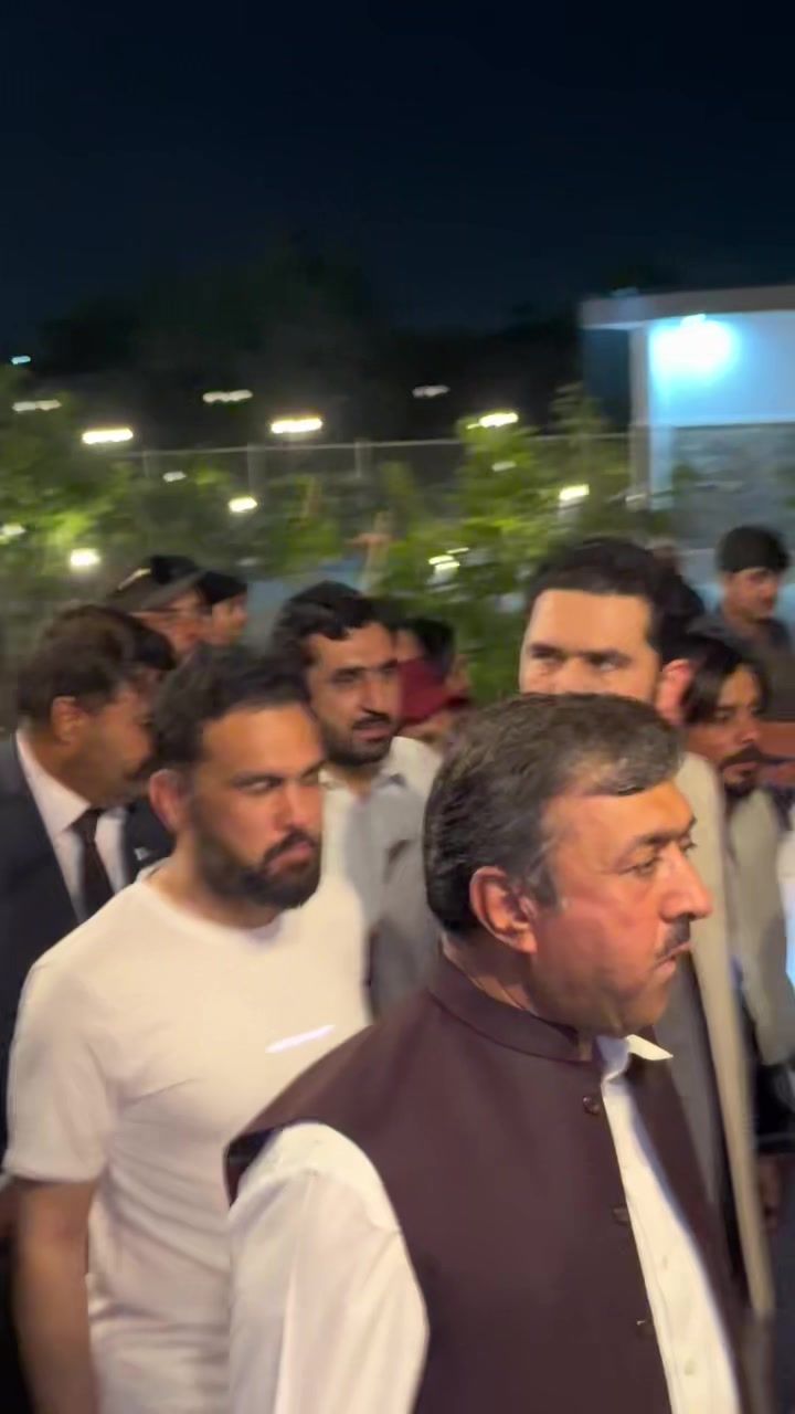 @Musharaf Afridi ISF fans