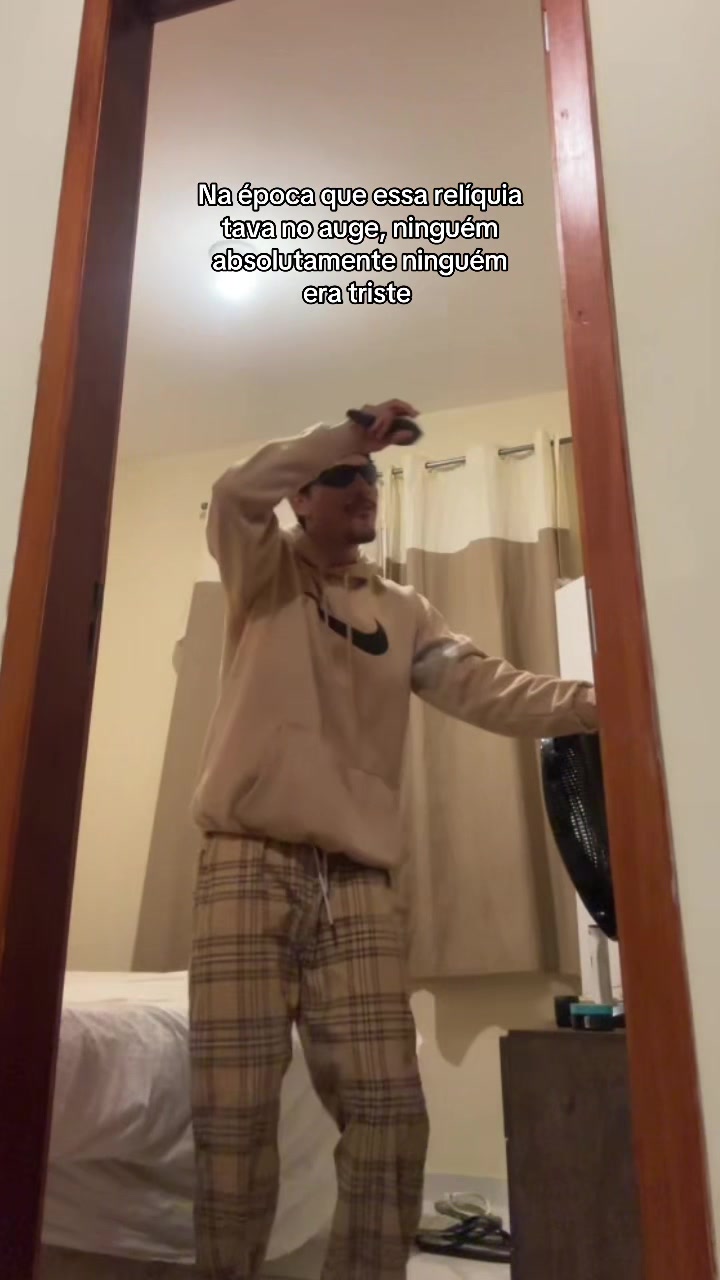 @Nando