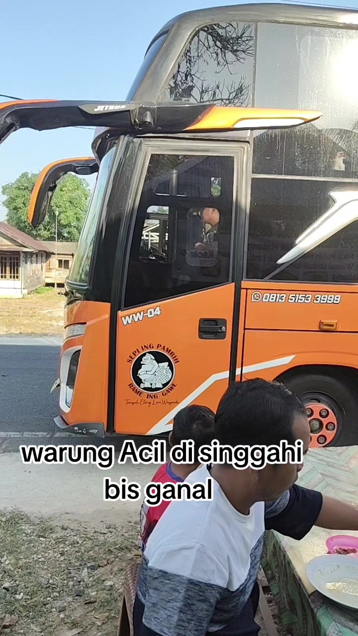@warung katupat acil ella