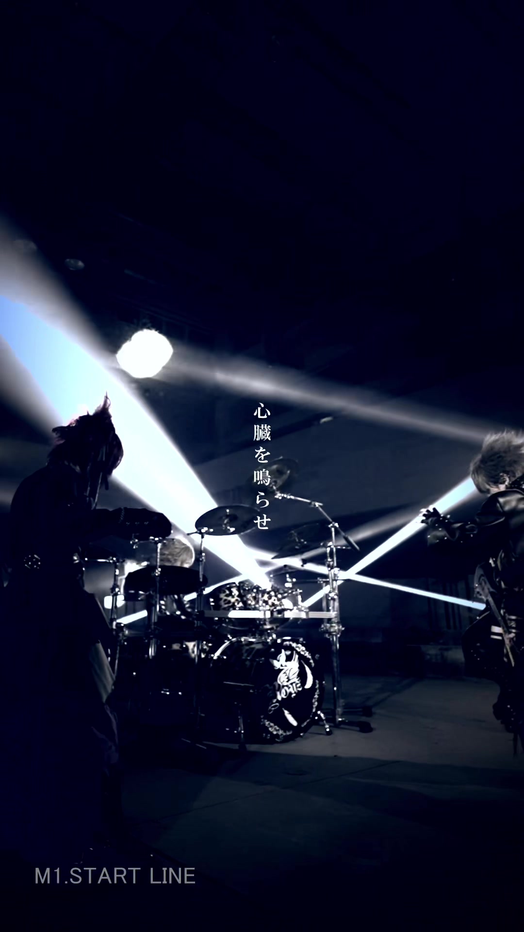 @Royz_official