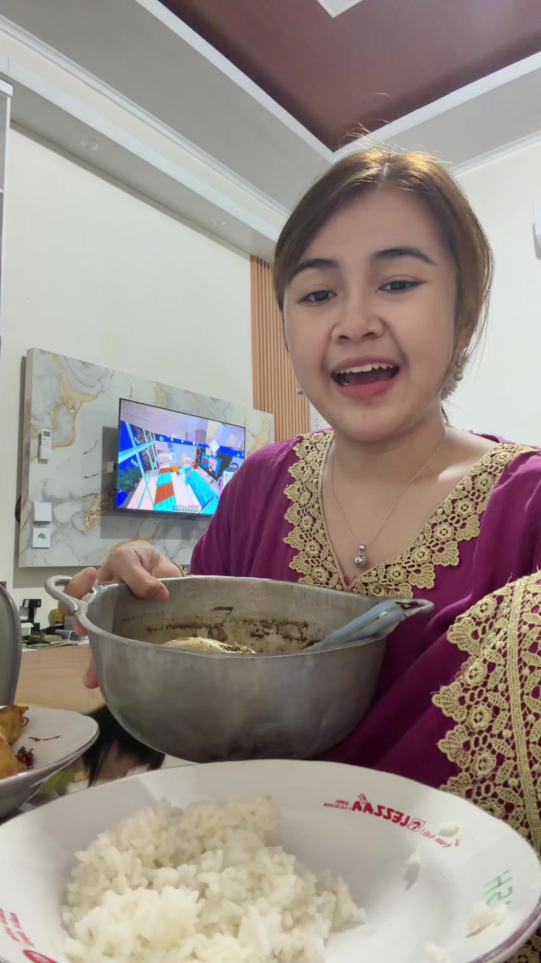 @DUTA GRUSAK GRUSUK