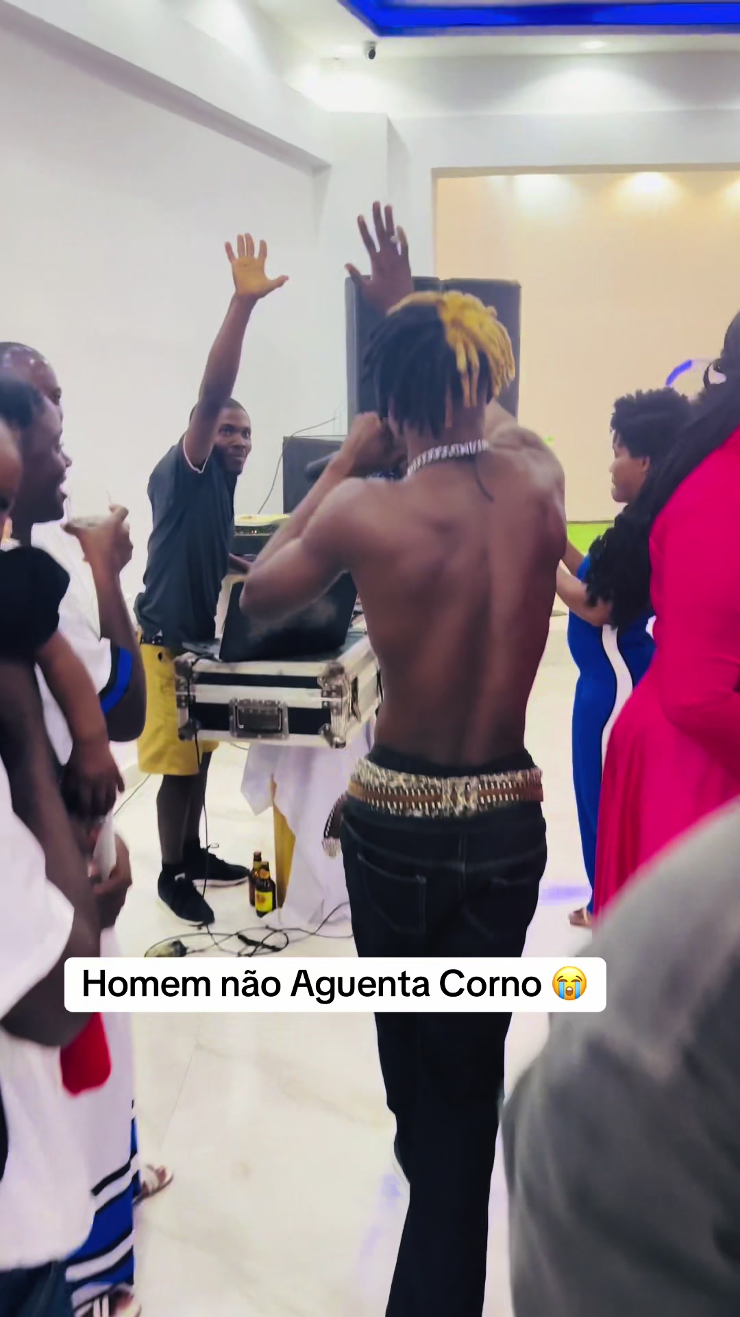 @X PAIN 💔 MENINO DE RUA