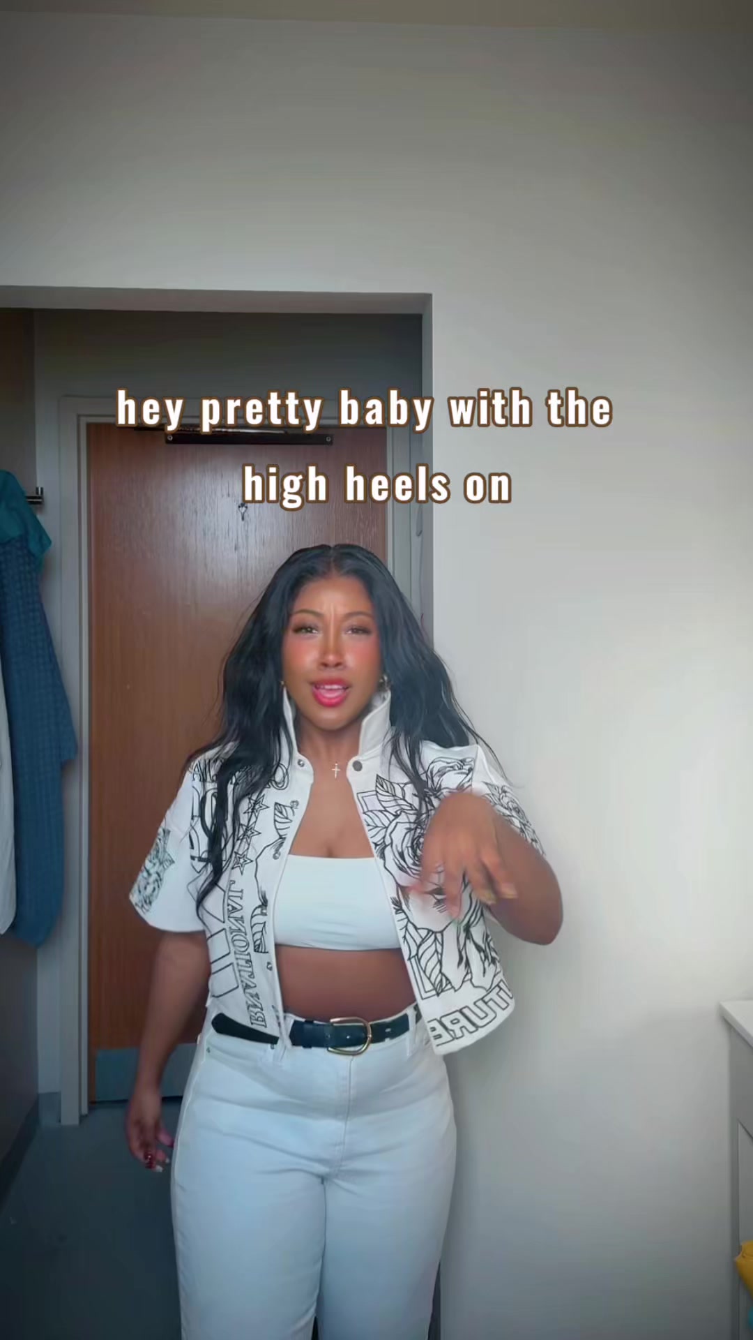 @miss.indi.robinson