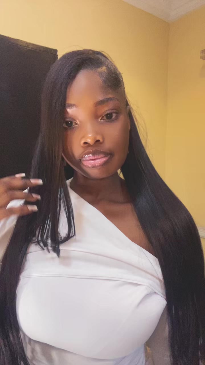 @softlyhaliyah_