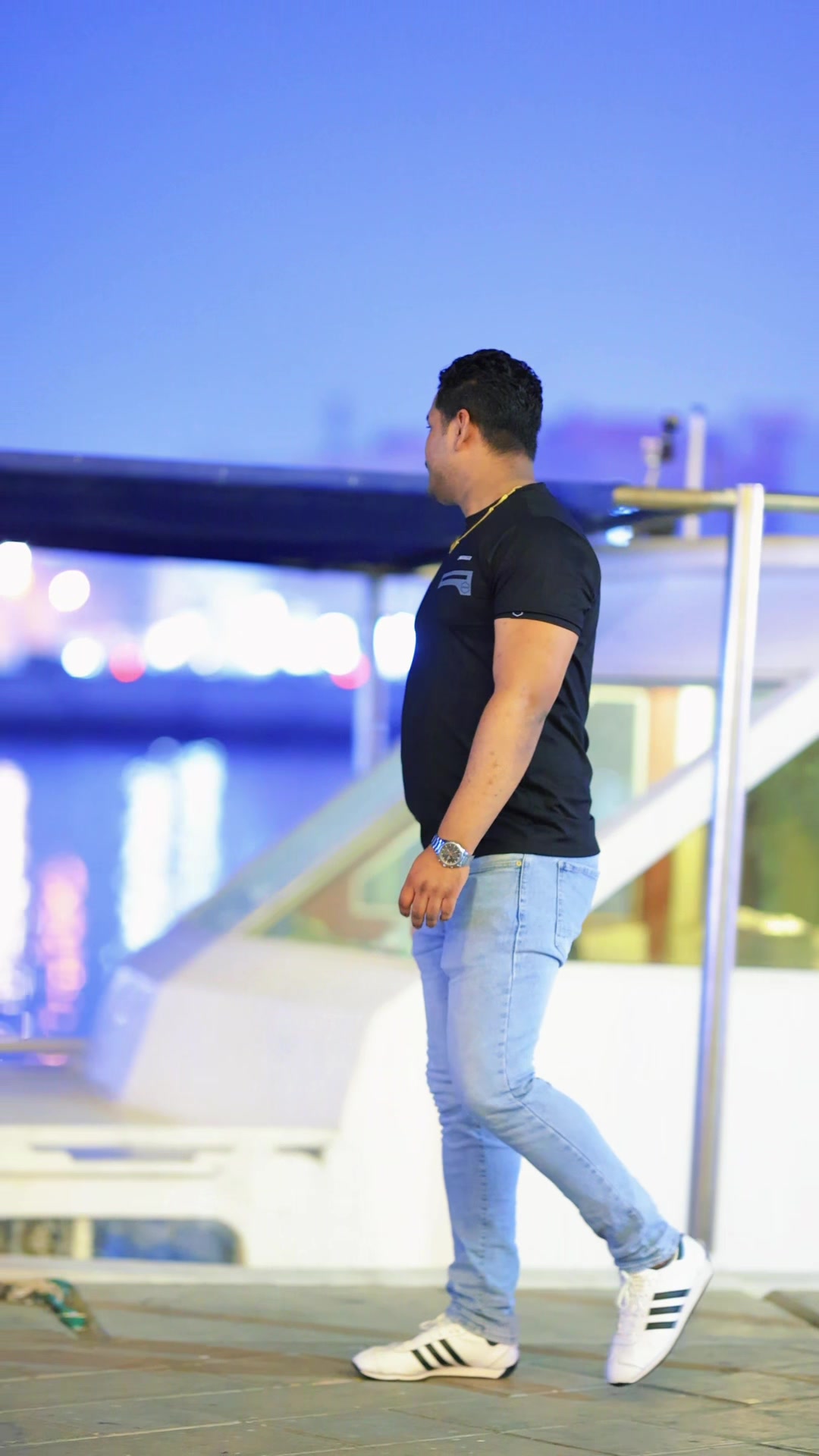 @suman shrestha 🇦🇪🇦🇪🇦🇪