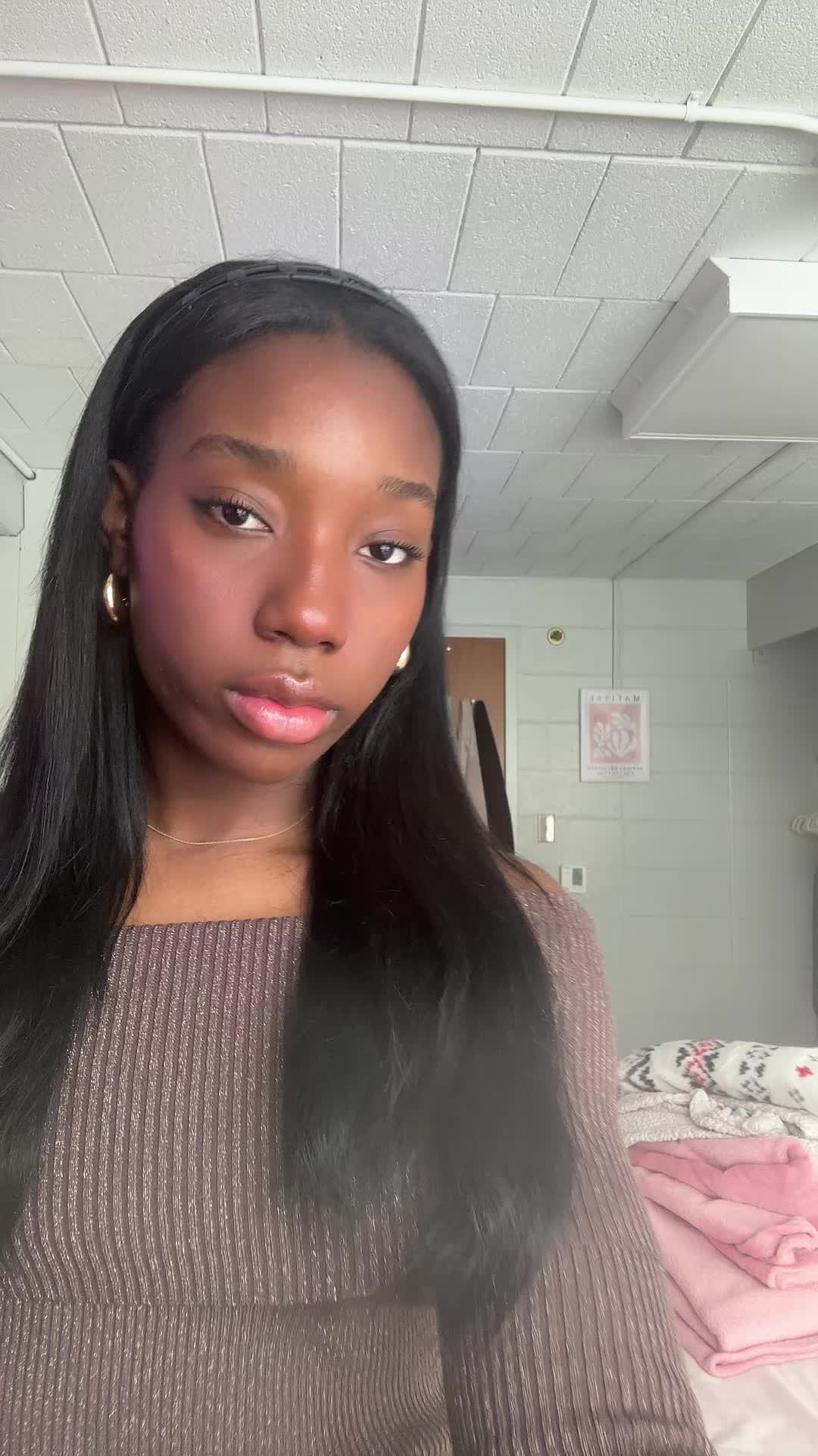 @Liv