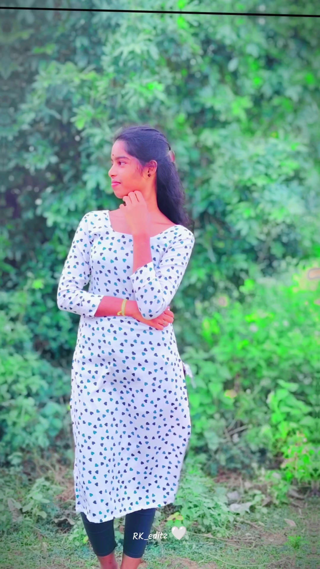 @Keerthi 🤟🐱🍒