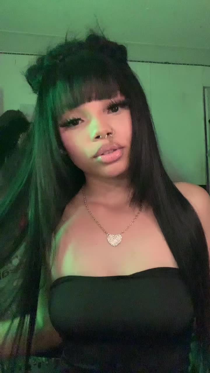 @kamaria