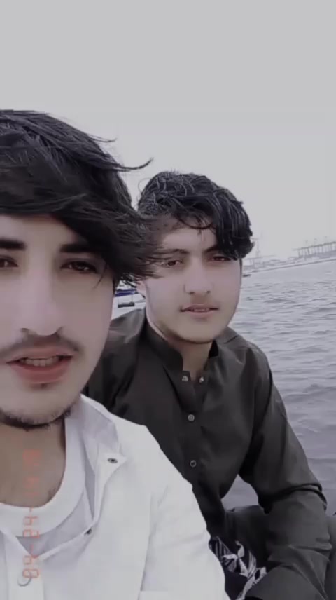 @👑زڑگو💓باچا👑