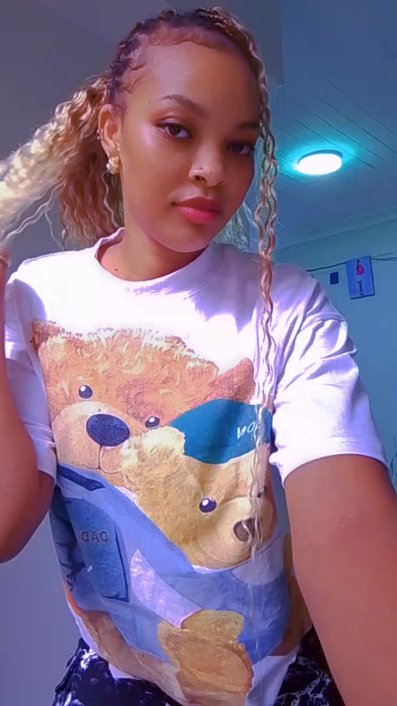 @Jenny_ Diaries 🦋🪄