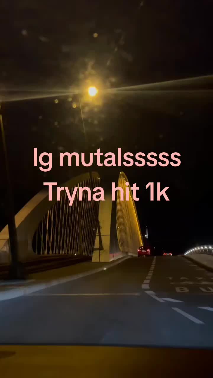 @￴