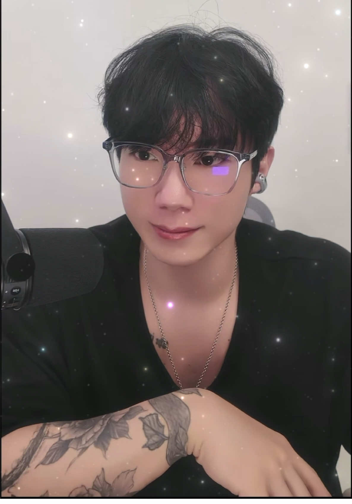 @🖤Aug.1🎉2Y🌚진🖤