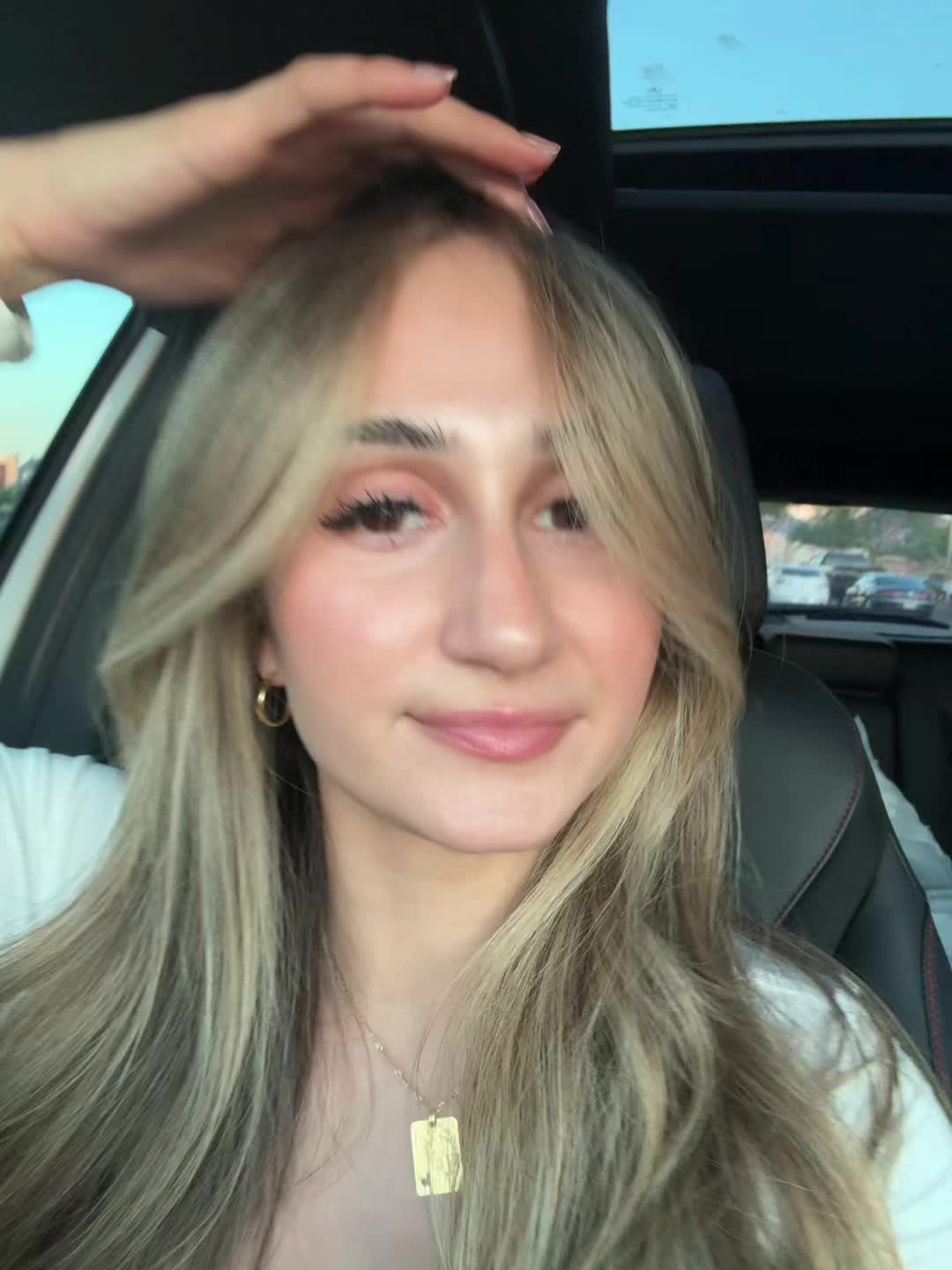 @gabriela