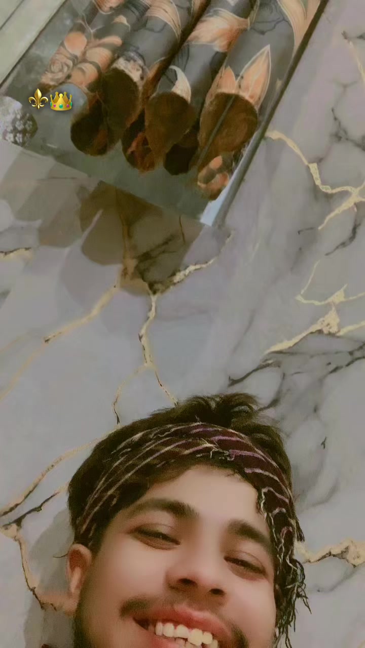 @بادشاہ🥀🍂