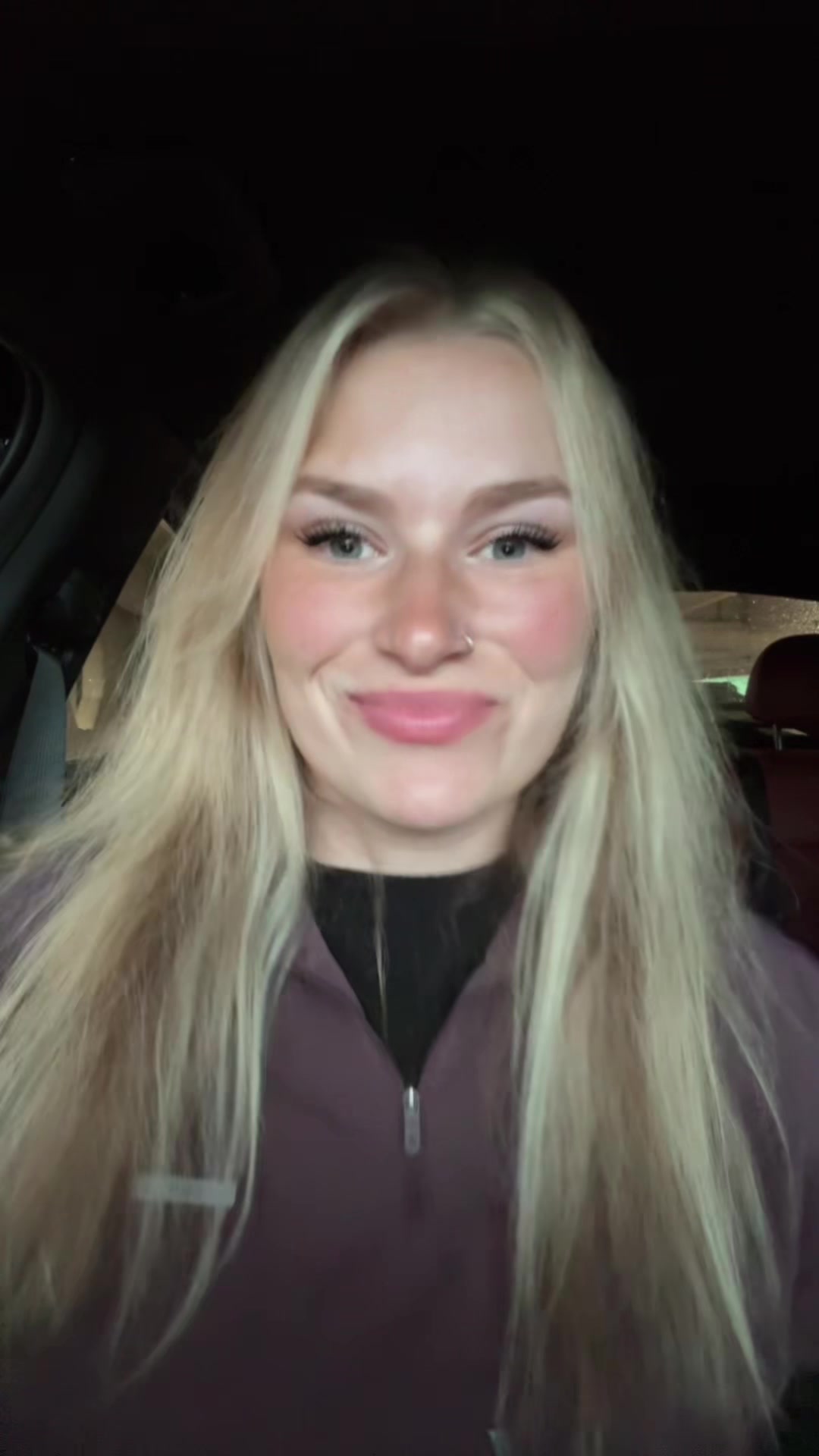@babe_blondie
