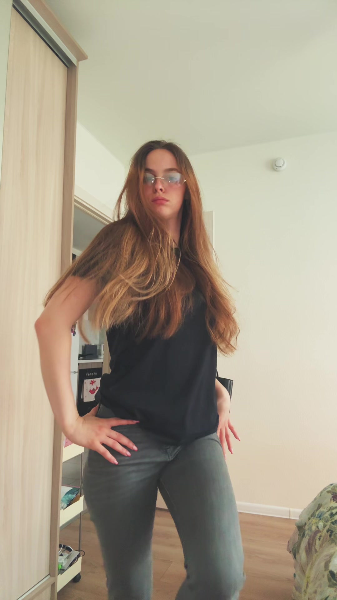 @Reskud_7