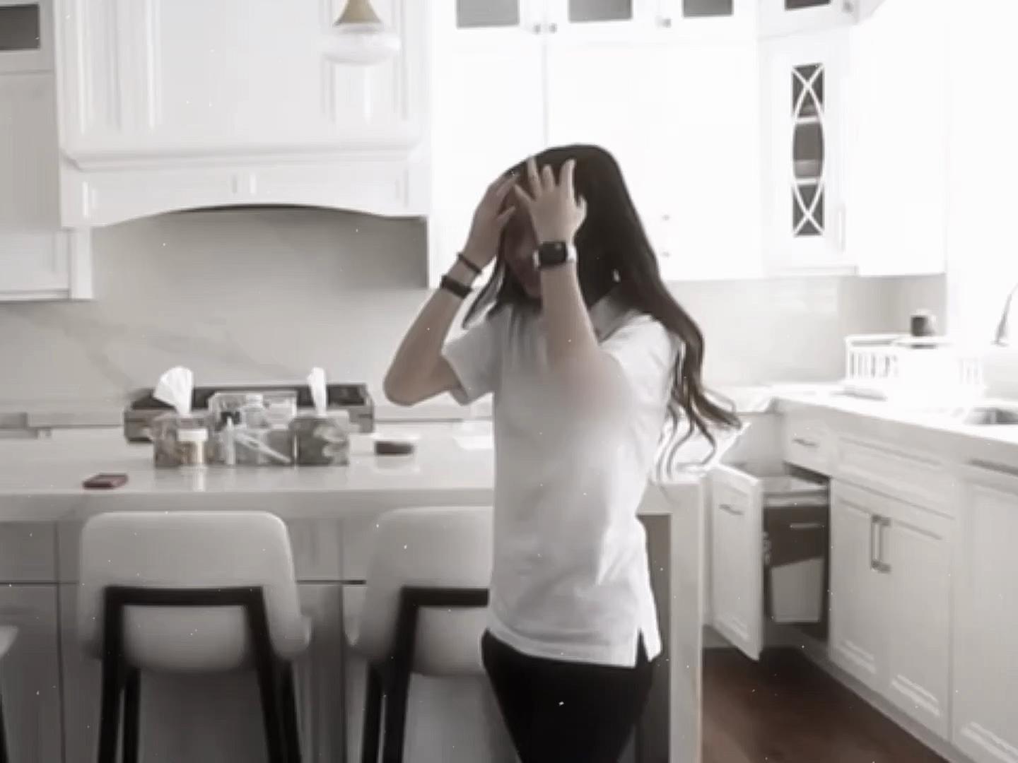 @うい