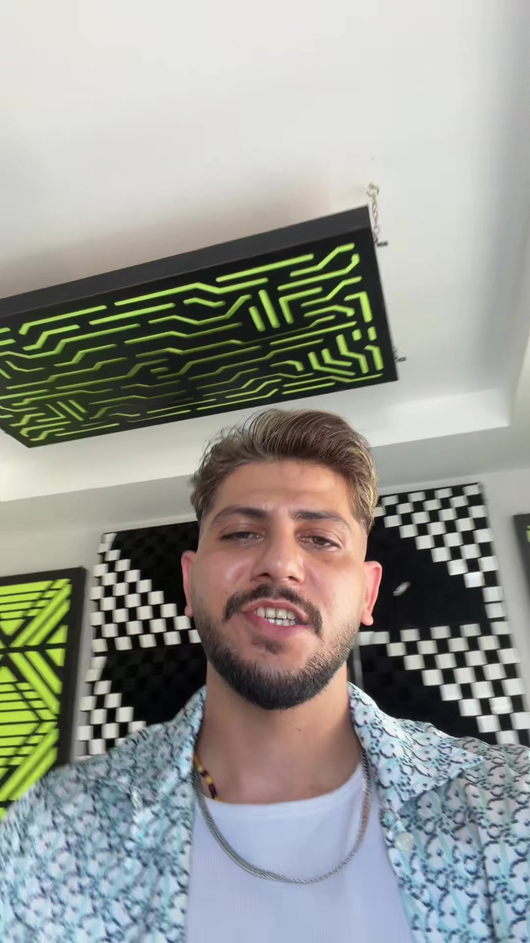 @MEGonline