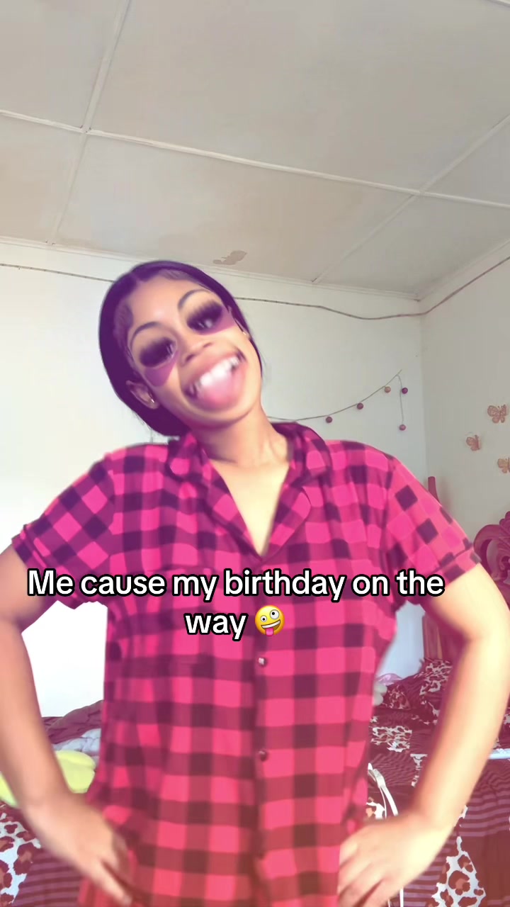 @Riahhdiaries||🎬