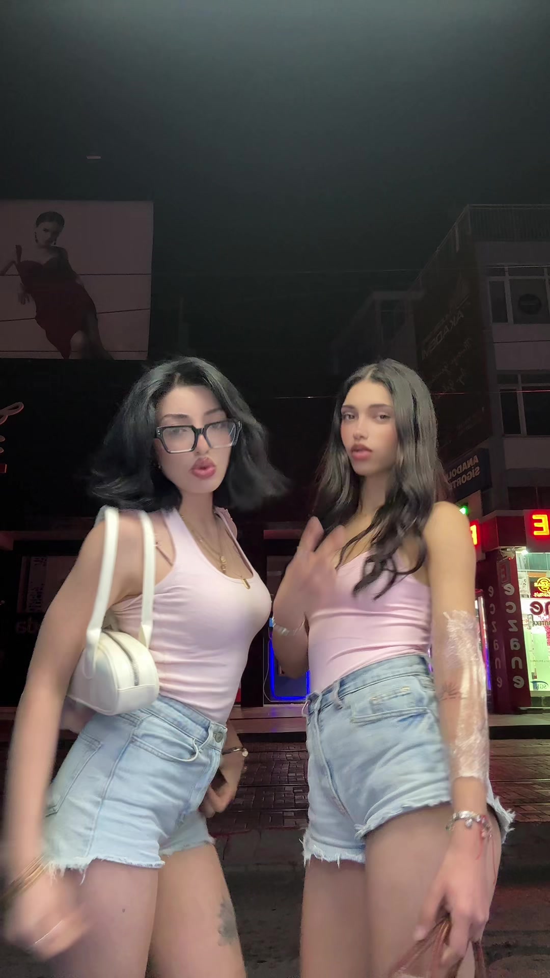 @benbiraznaz