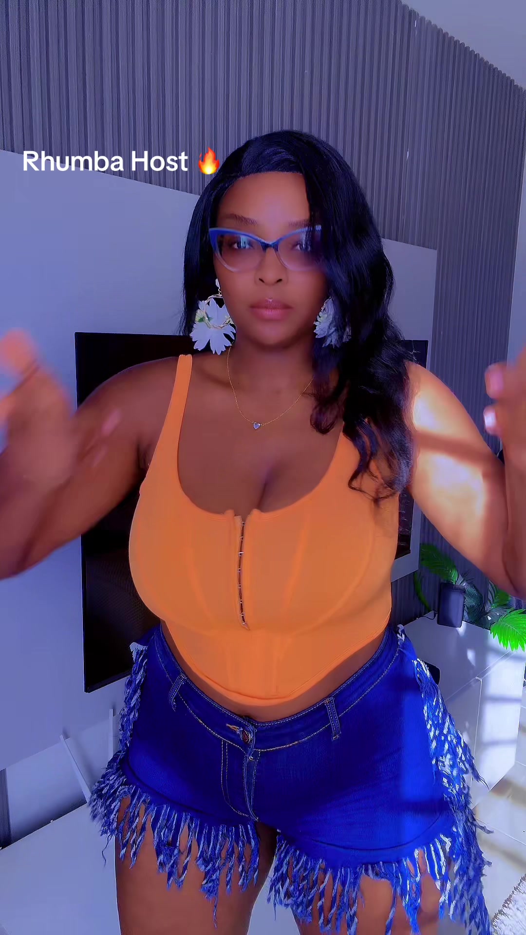 @Neyomi🫦