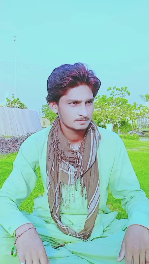 @سوہنڑے لوگ دلاں دے روگ