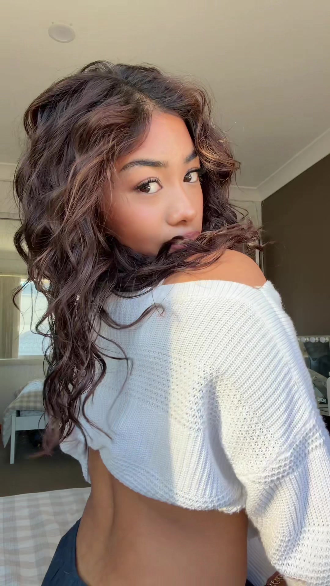 @sachesta