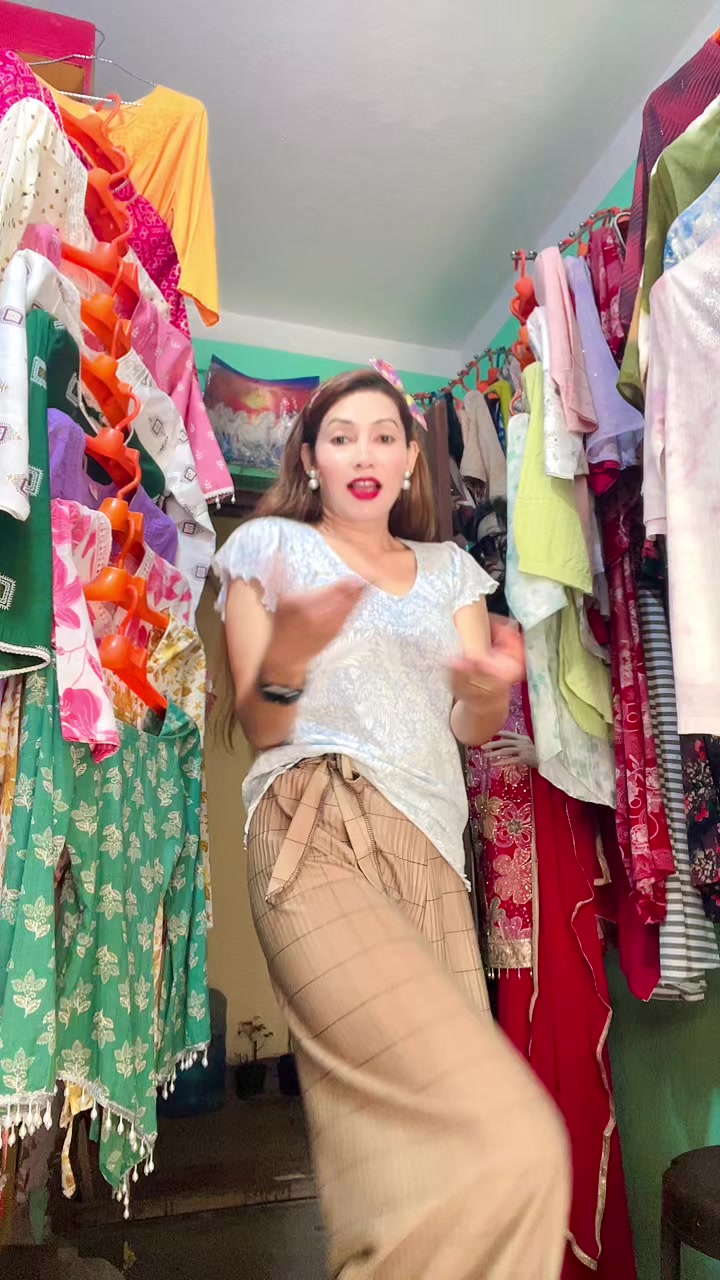 @Bhumika (bhumee collection)