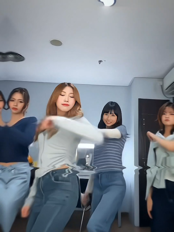 @𝙈𝙖𝙪𝙡𝙇`🪽