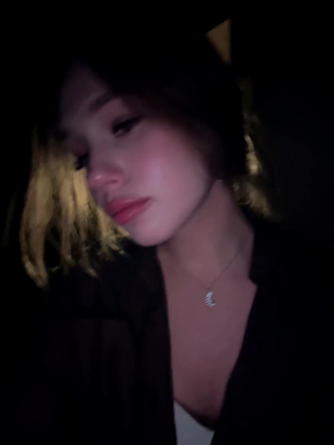 @mi