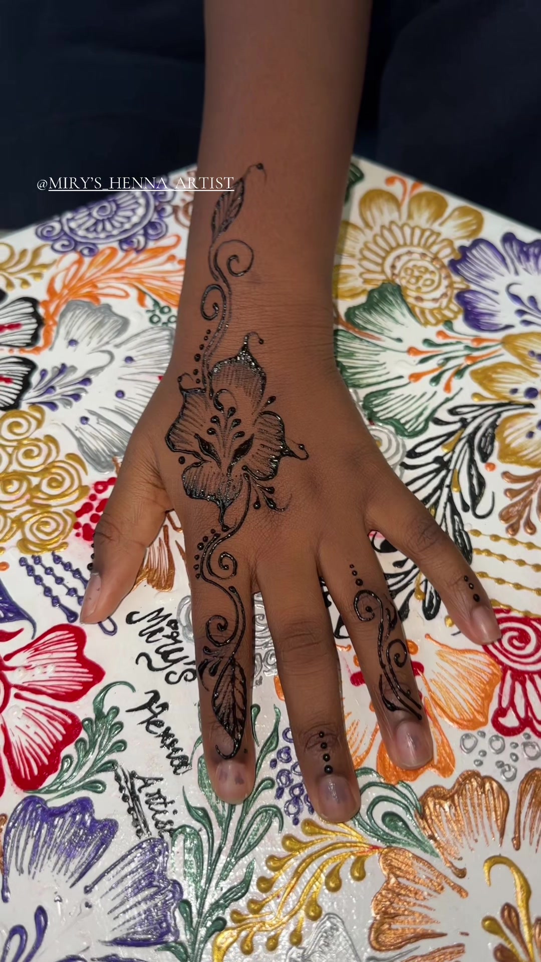 @MIRY’S_HENNA_BEAUTY