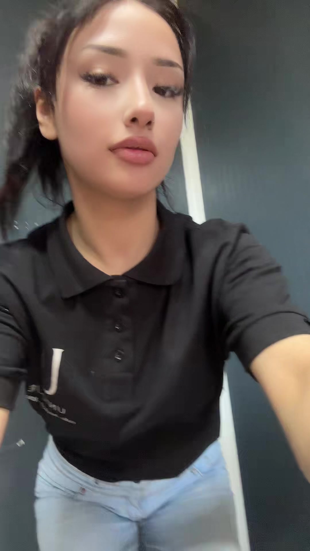 @zehratjk9