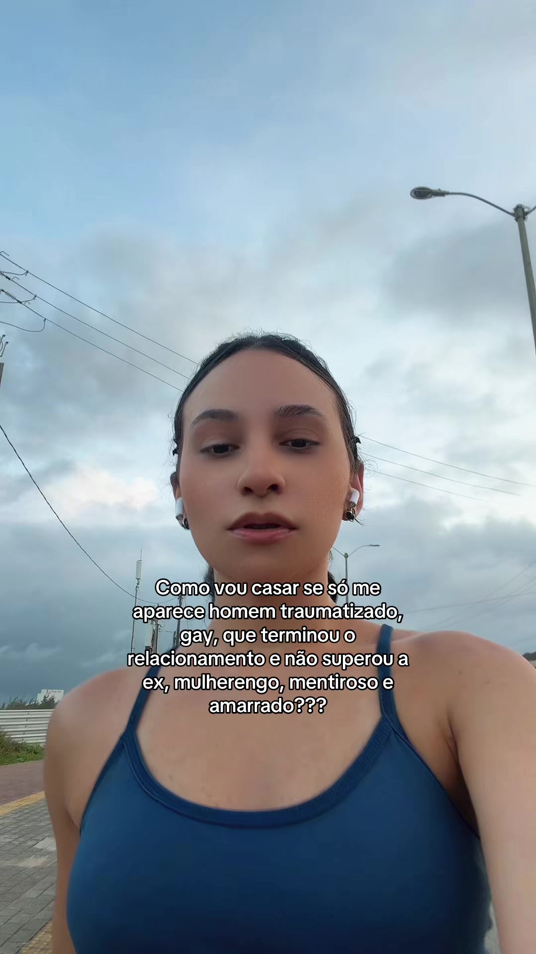 @Bella