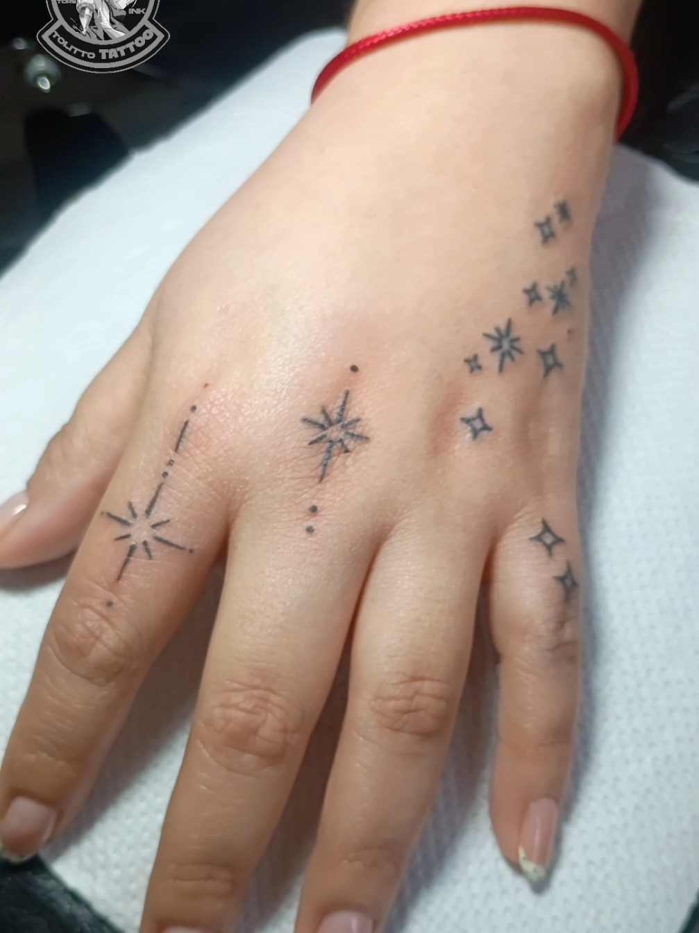@Tolitto Tattoo 🤍🖤🤟🏼