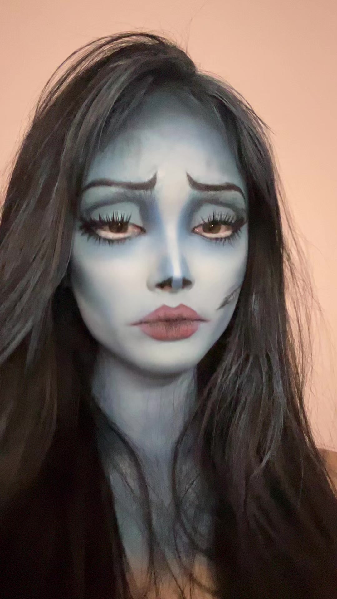@glow12700