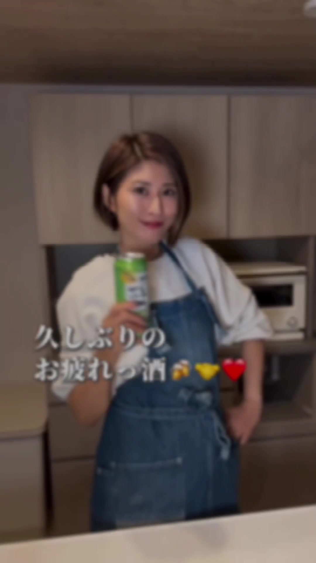 @ともこ