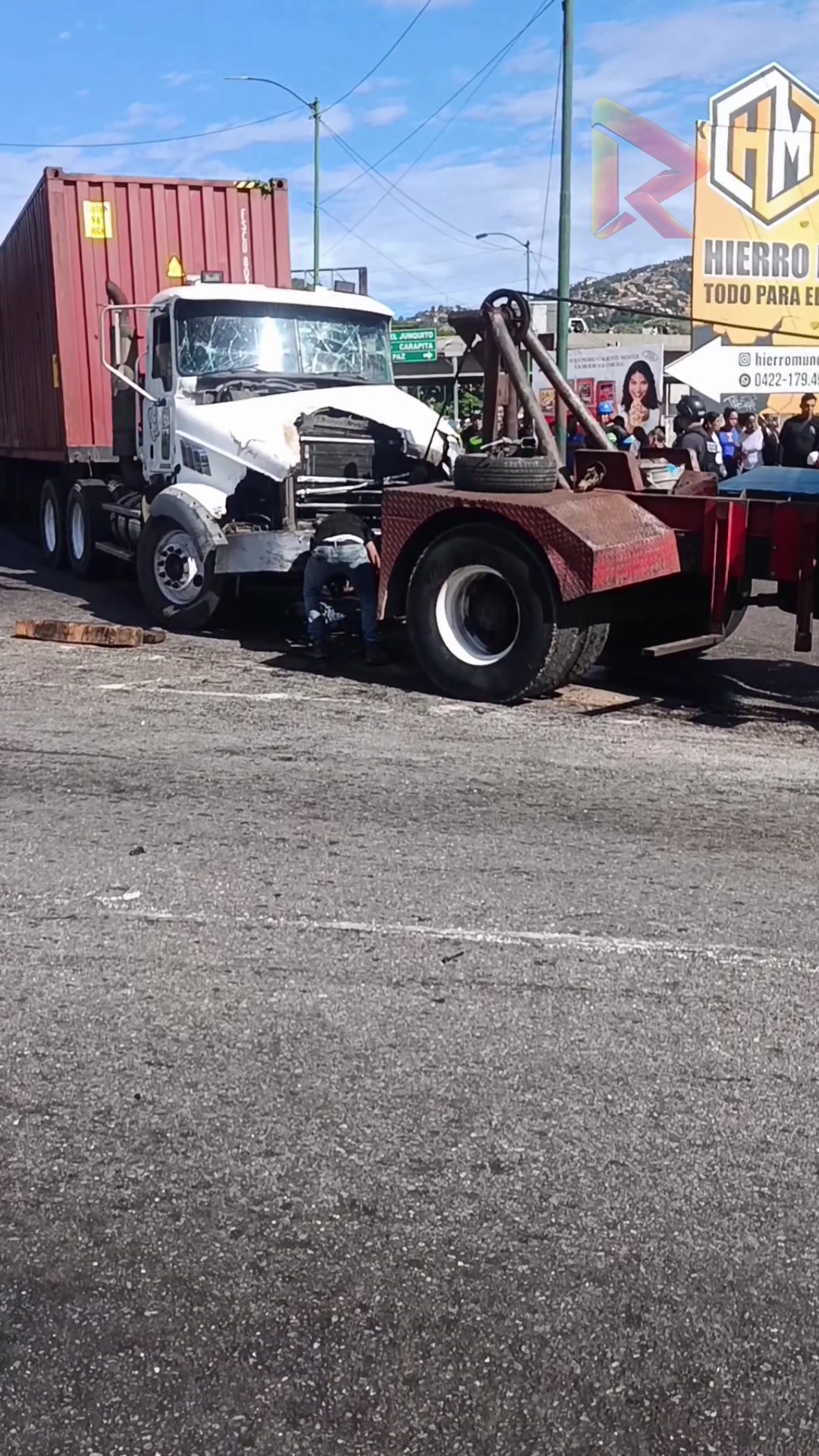 @Román Camacho