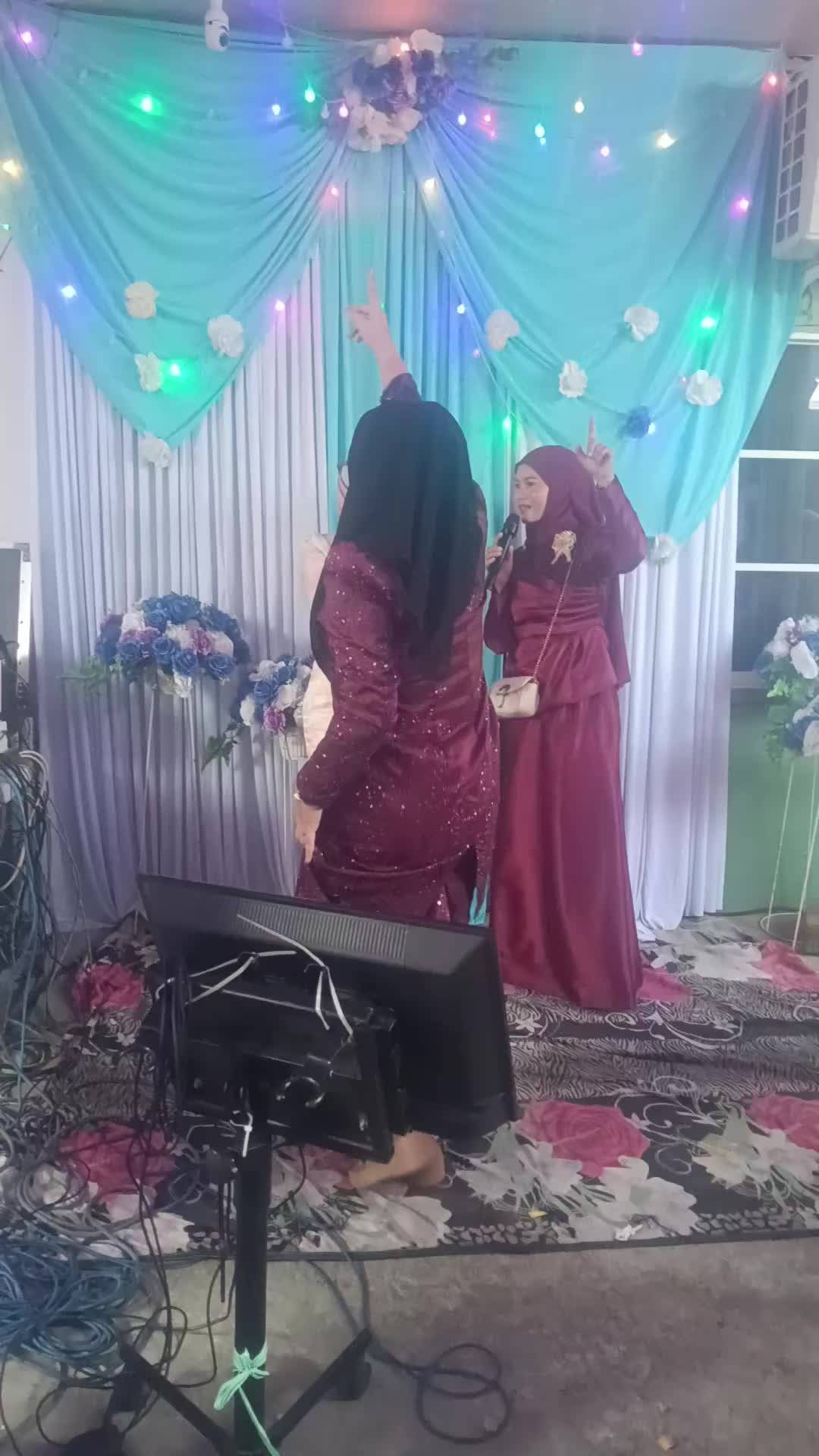 @NUR ANISSA