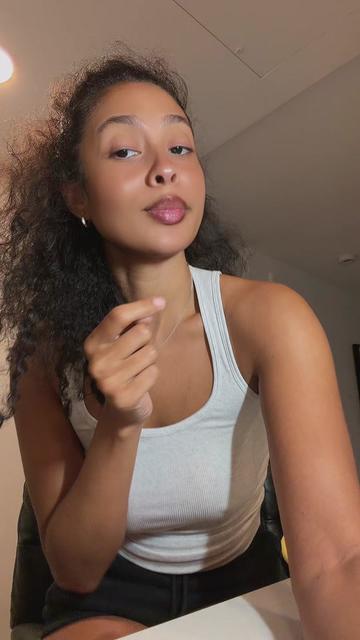 @thegoldengyal8