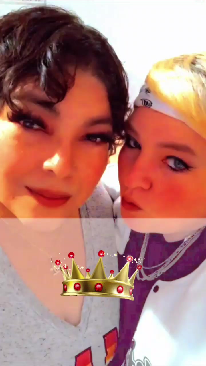 @QueenB&BlueEyes