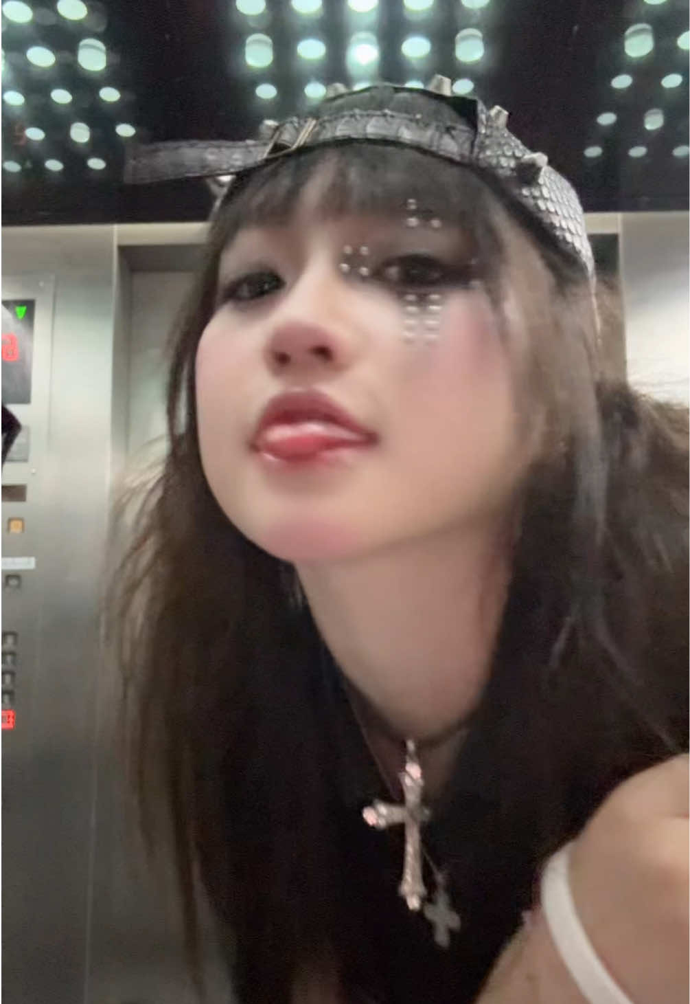 @heybewty