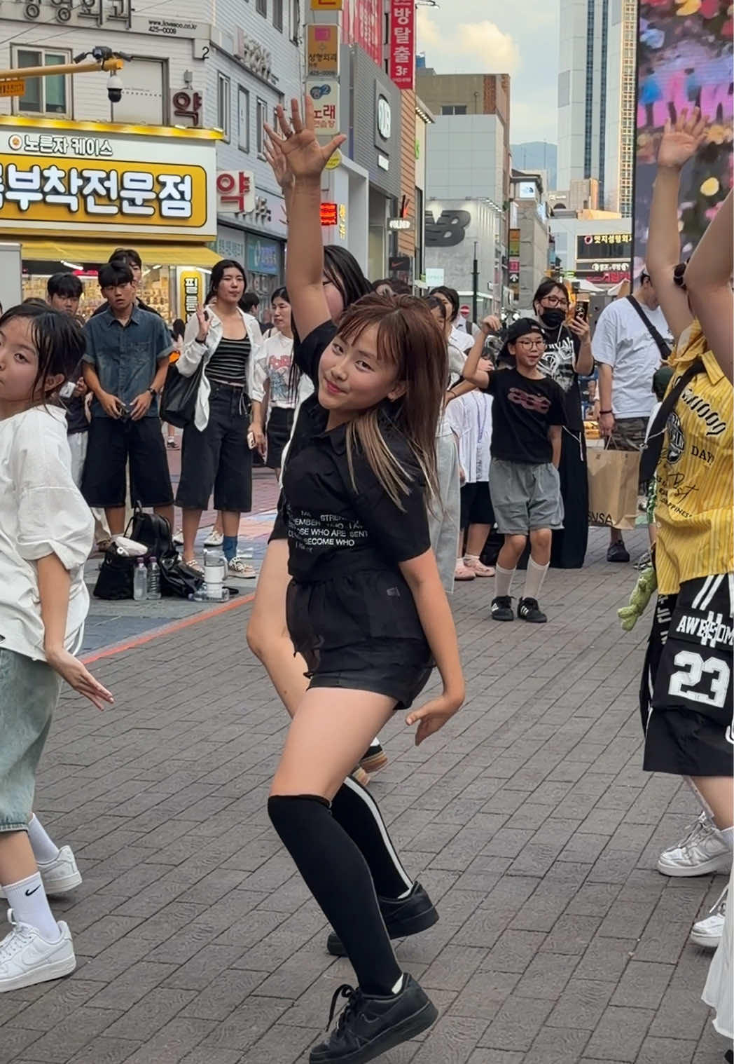 @춤추는서윤