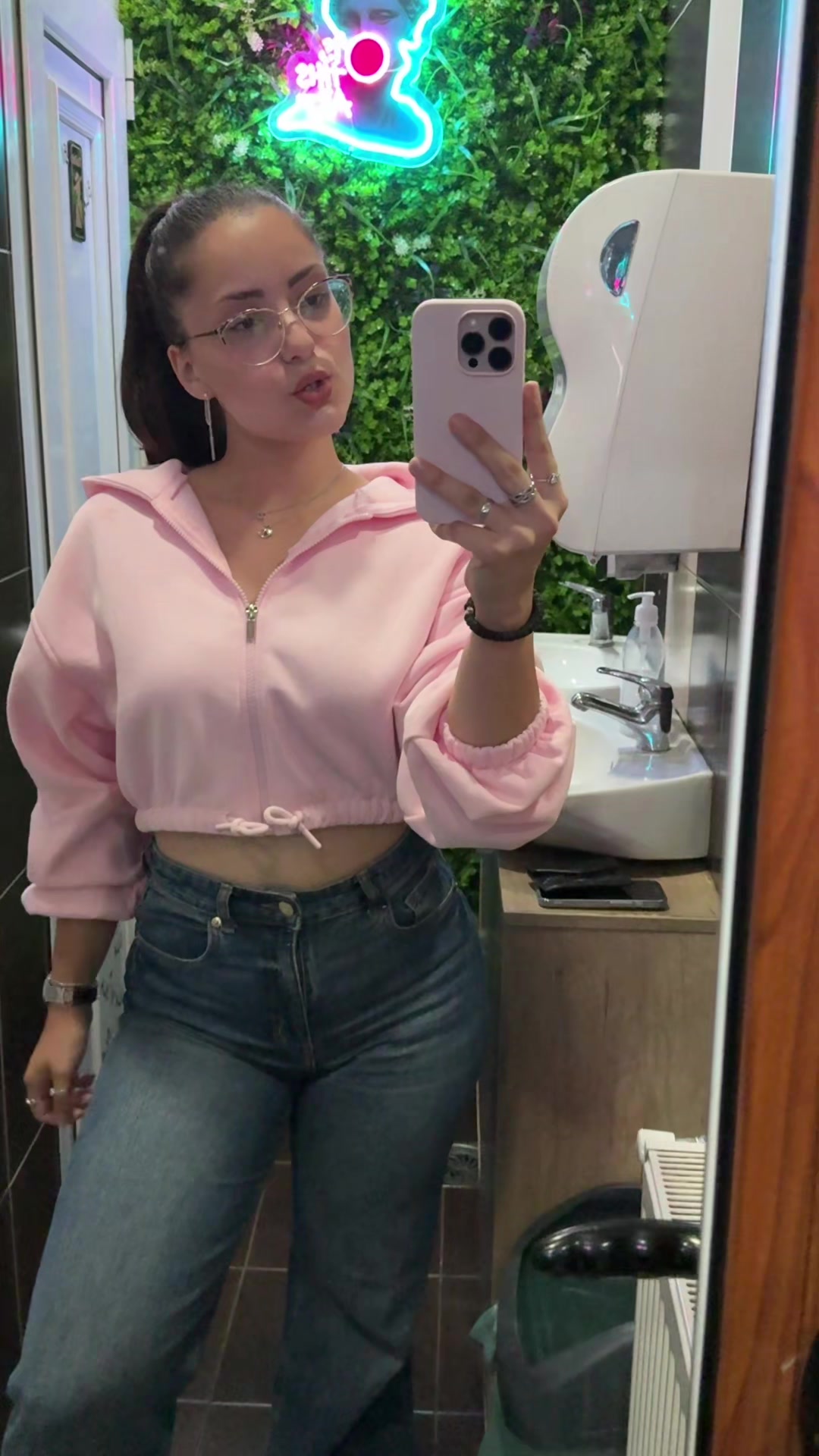 @teaa