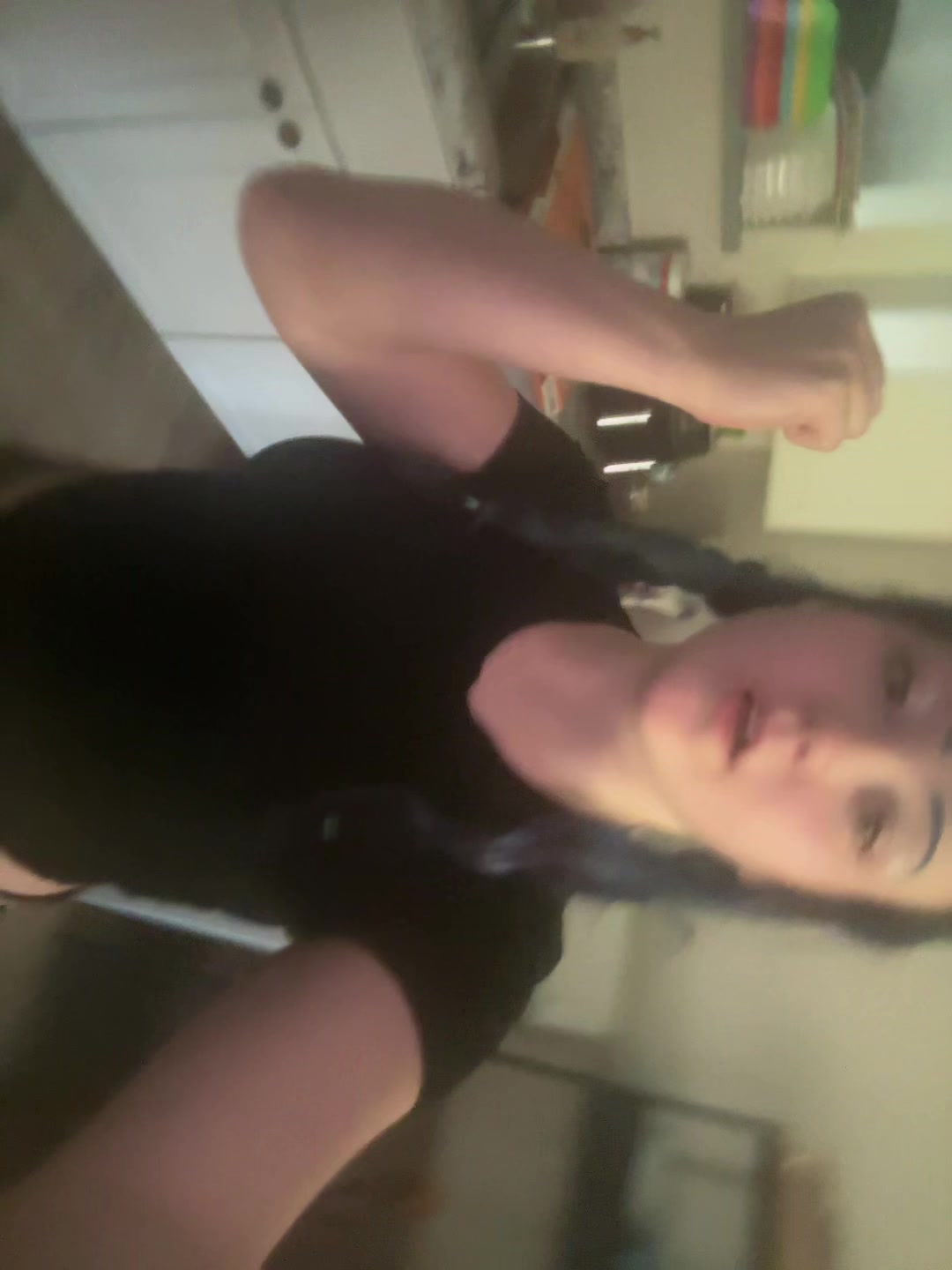 @Buzzballbriseis