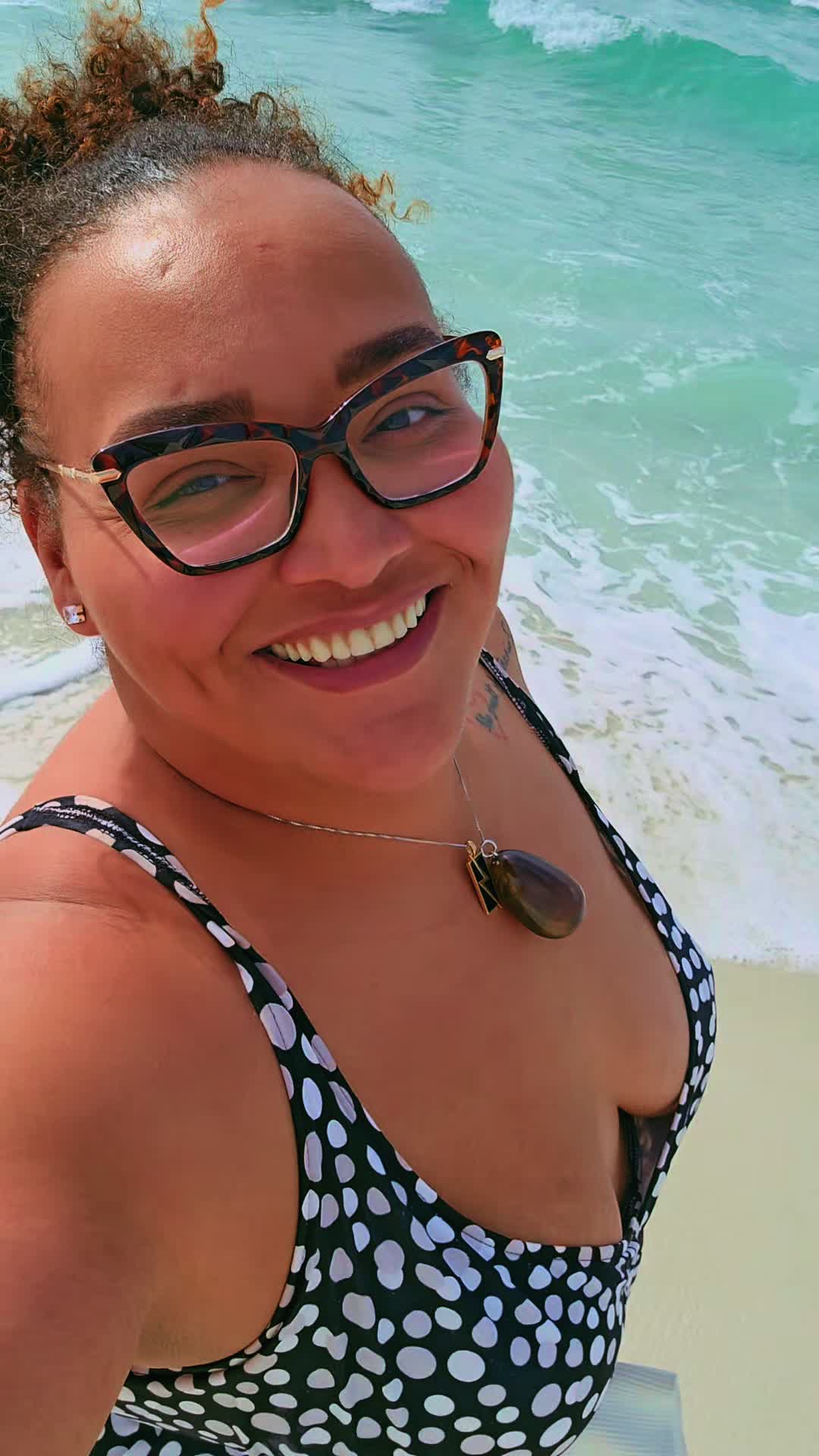 @Aleaseya