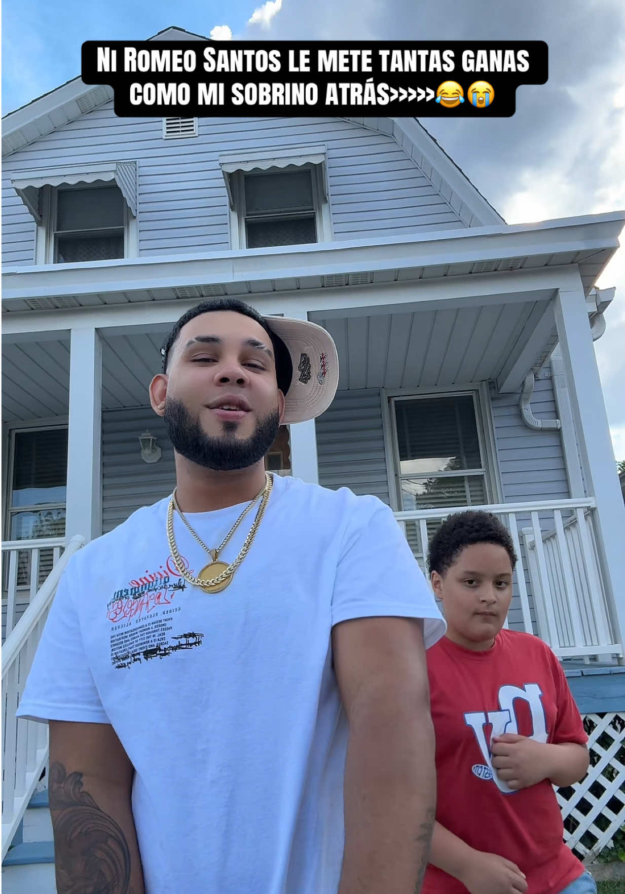 @𝒜𝓁𝑒𝓍 𝒥. 𝐸𝓈𝓅𝒾𝓃𝒶𝓁